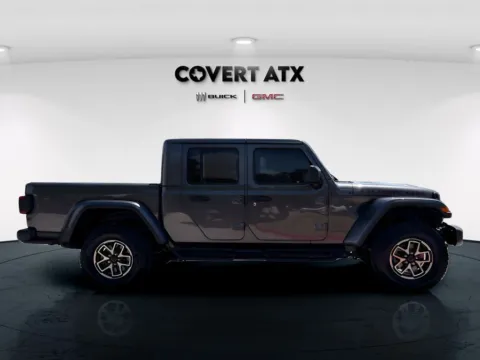 More photos of 2025 Jeep Gladiator Rubicon at Covert Buick GMC, TX