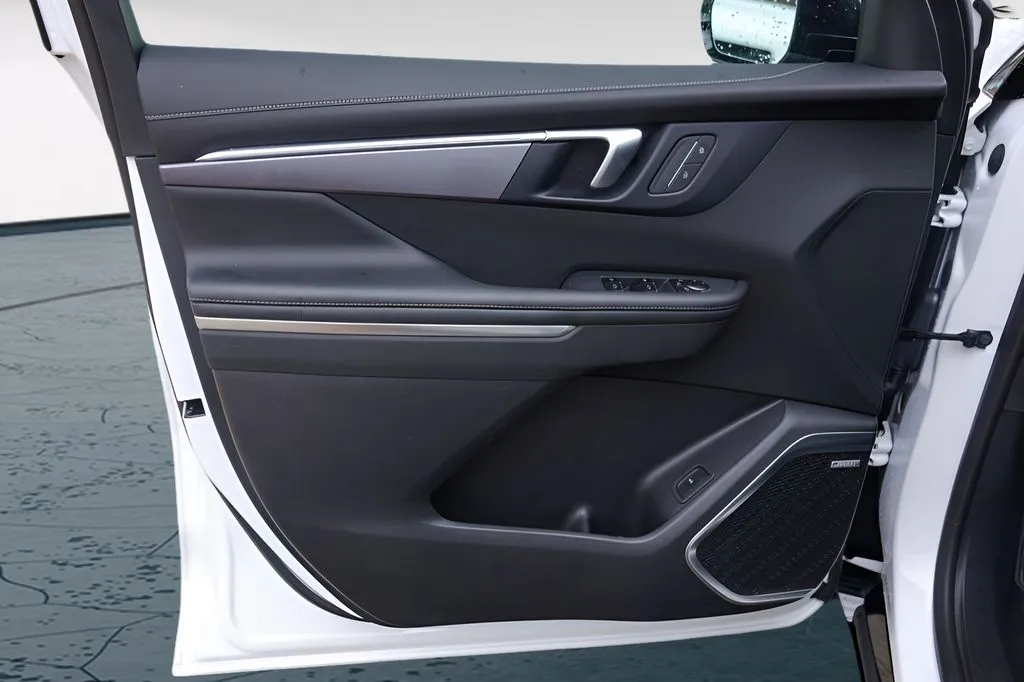 Buick Enclave photo 25