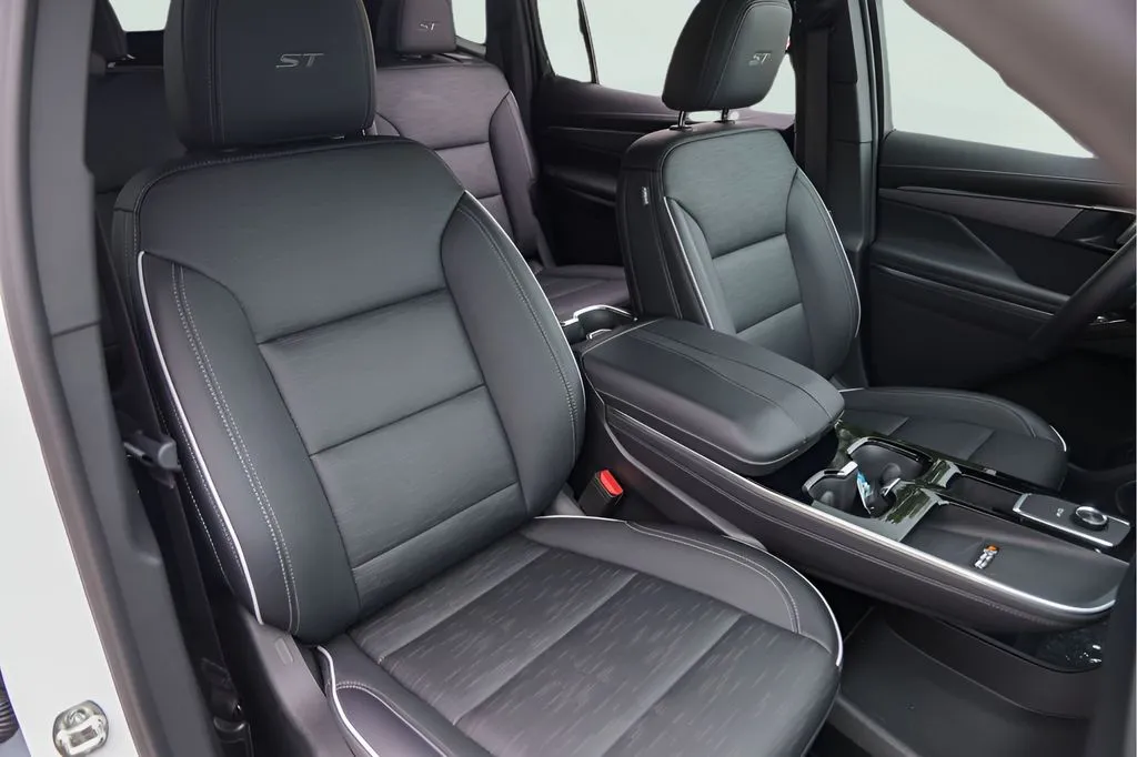 Buick Enclave photo 33