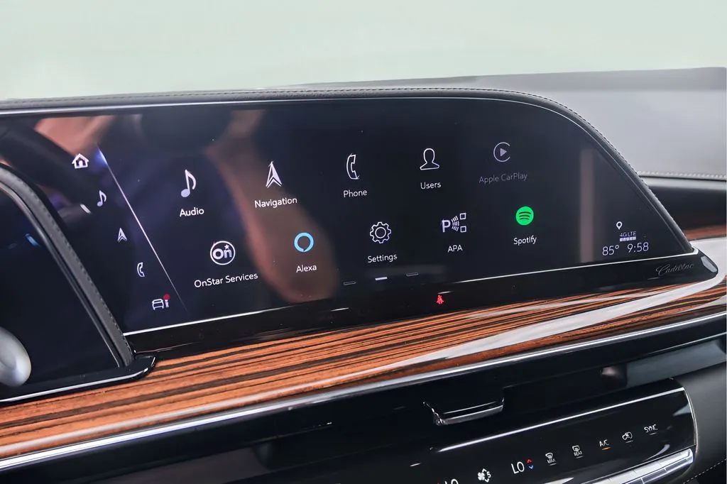 Cadillac Escalade photo 19