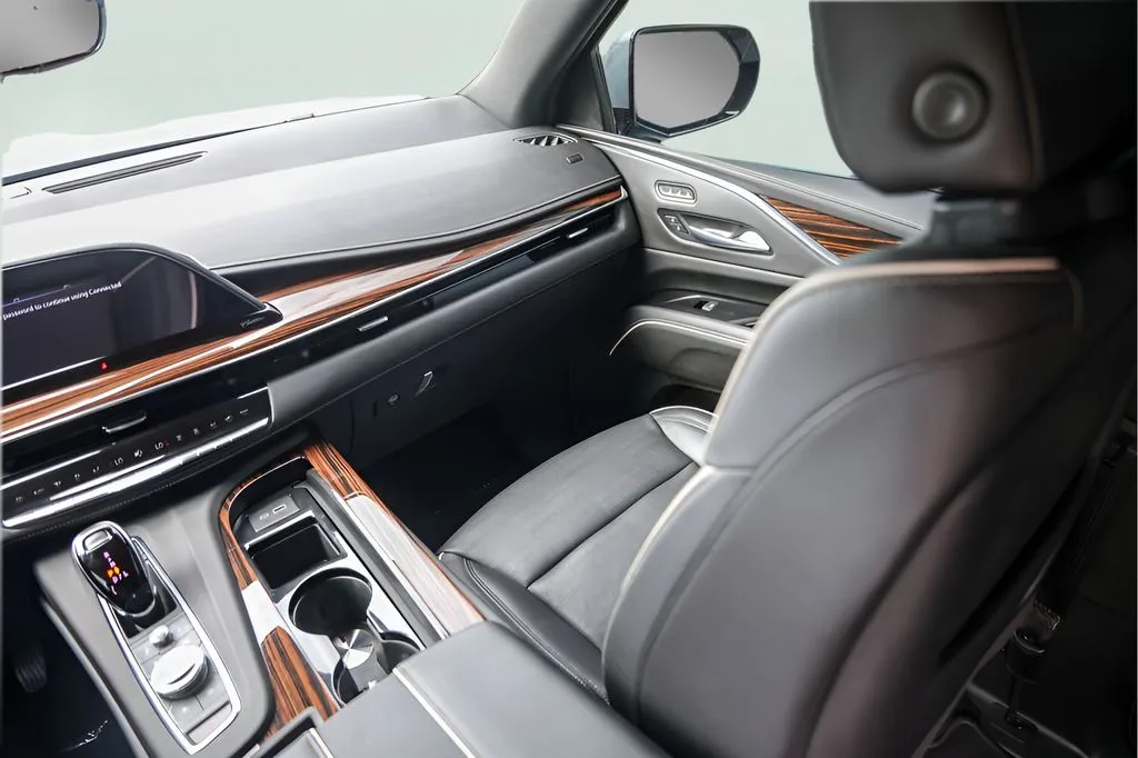 Cadillac Escalade photo 33