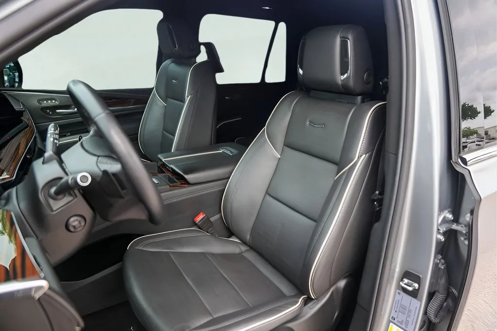 Cadillac Escalade photo 10