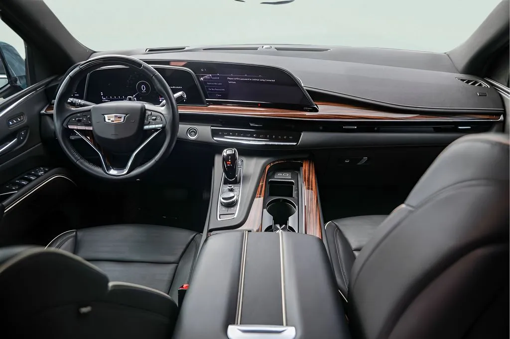 Cadillac Escalade photo 31