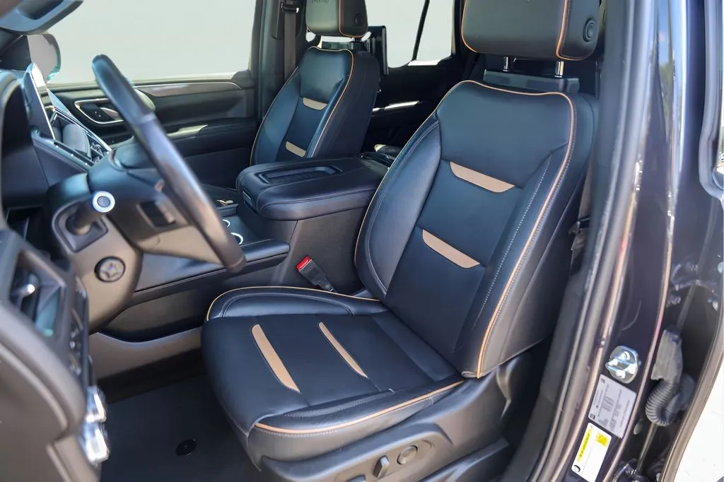 GMC Yukon photo 10