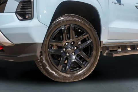 More photos of 2025 Chevrolet Colorado Z71 at Covert Buick GMC, TX