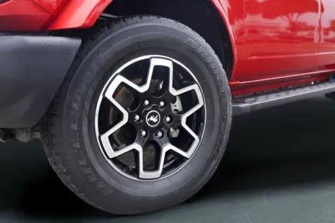 More photos of 2023 Ford Bronco Outer Banks at Covert Buick GMC, TX
