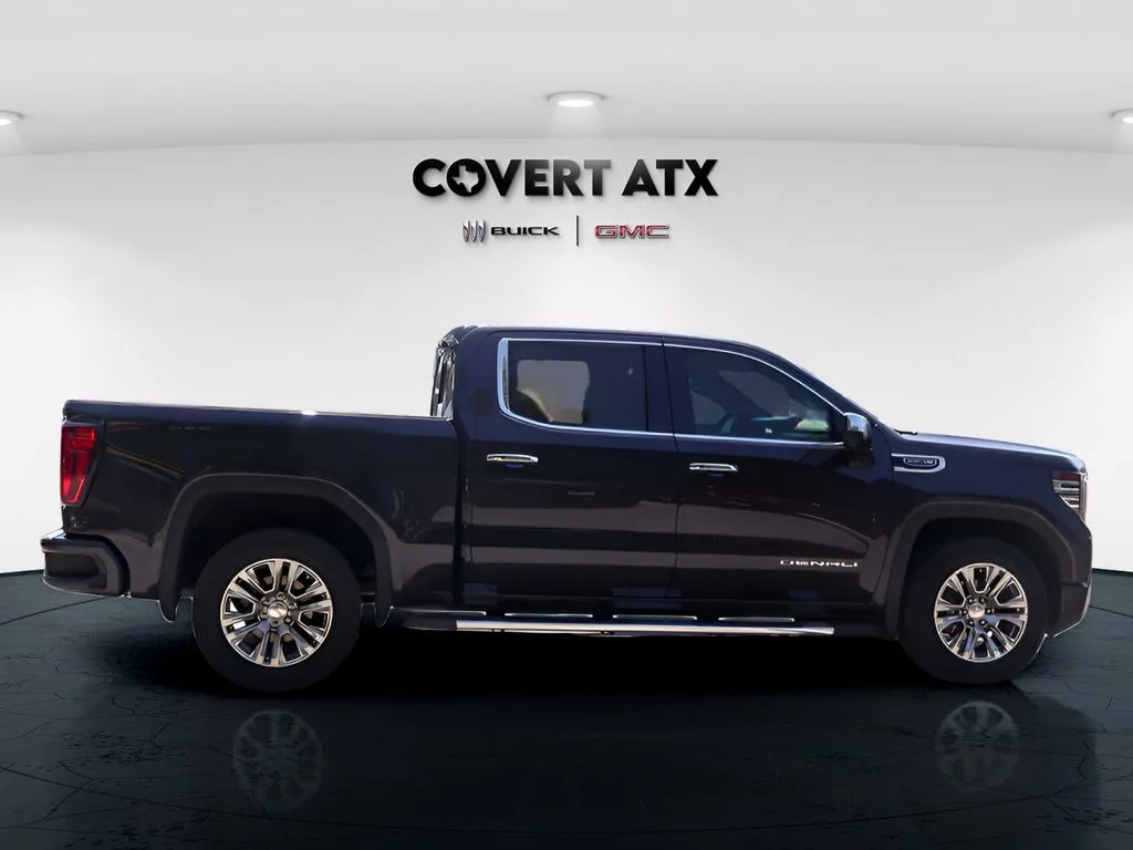 GMC Sierra photo 8