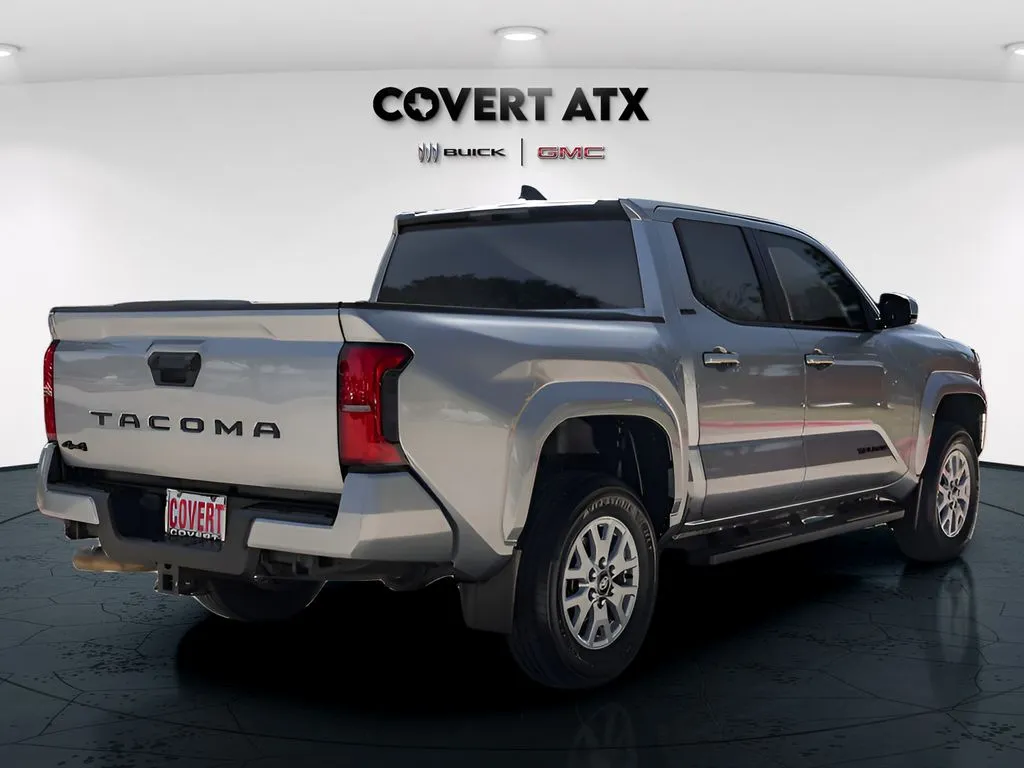 Toyota Tacoma photo 7