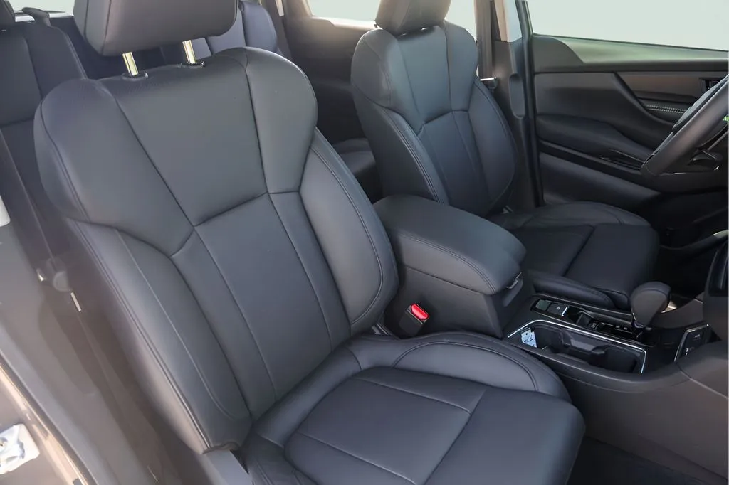 Subaru Ascent photo 35