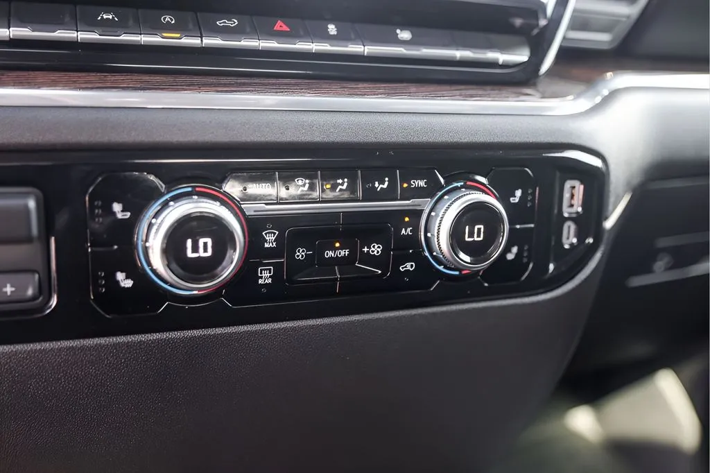 GMC Sierra photo 21