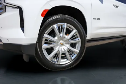 More photos of 2021 Chevrolet Tahoe High Country at Covert Buick GMC, TX
