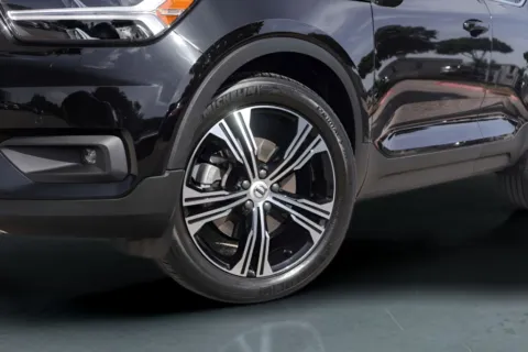 More photos of 2020 Volvo XC40 T5 Inscription at Covert Buick GMC, TX