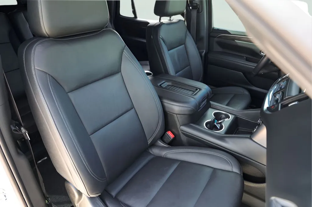Chevrolet Tahoe photo 35