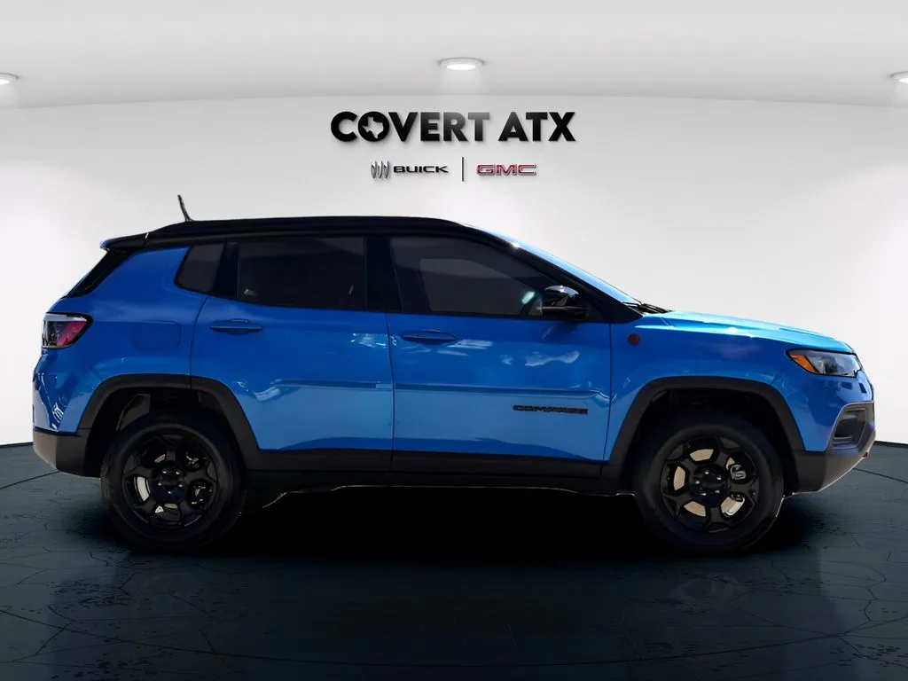 Jeep Compass photo 8