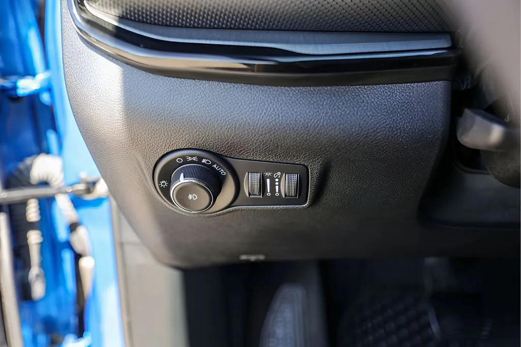 Jeep Compass photo 18