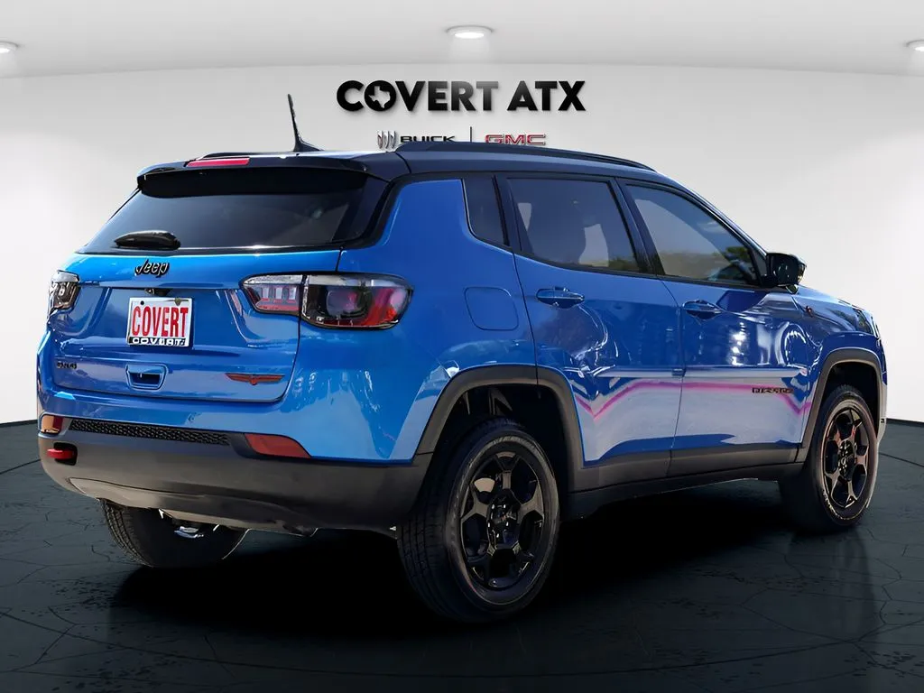 Jeep Compass photo 7