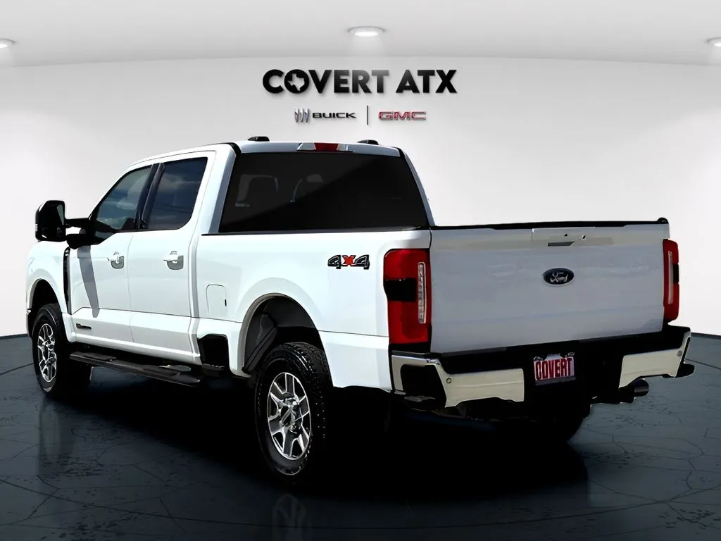 Ford F-250SD photo 9