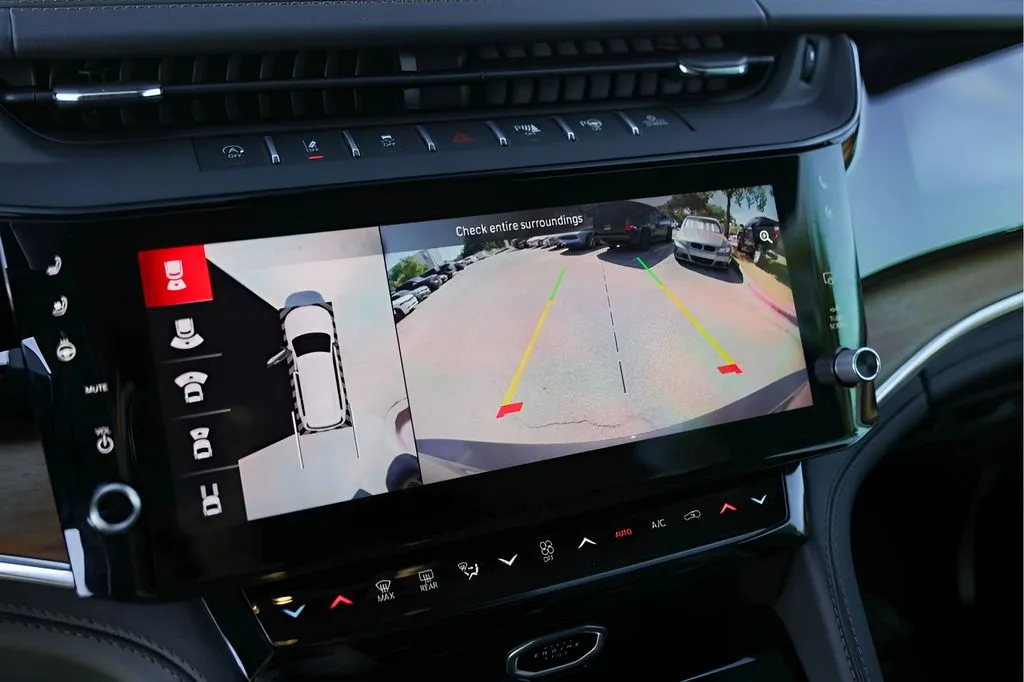 Jeep Grand Cherokee L photo 19