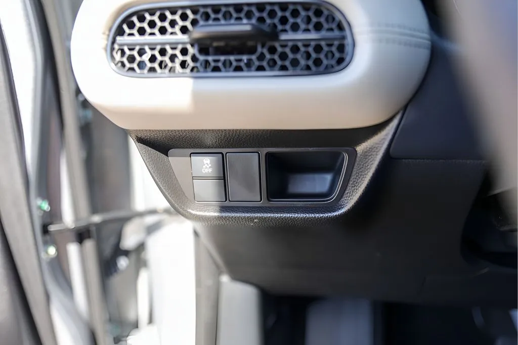 Honda HR-V photo 17