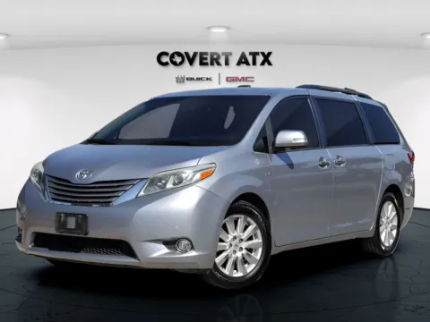 Silver 2017 Toyota Sienna XLE Premium for sale in Austin, TX