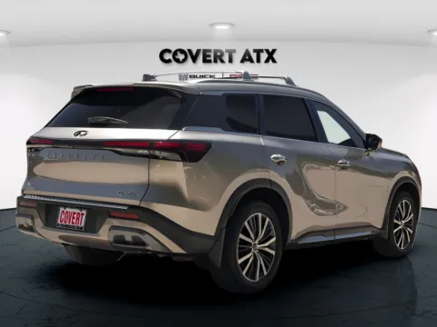 More photos of 2023 INFINITI QX60 Sensory at Covert Buick GMC, TX
