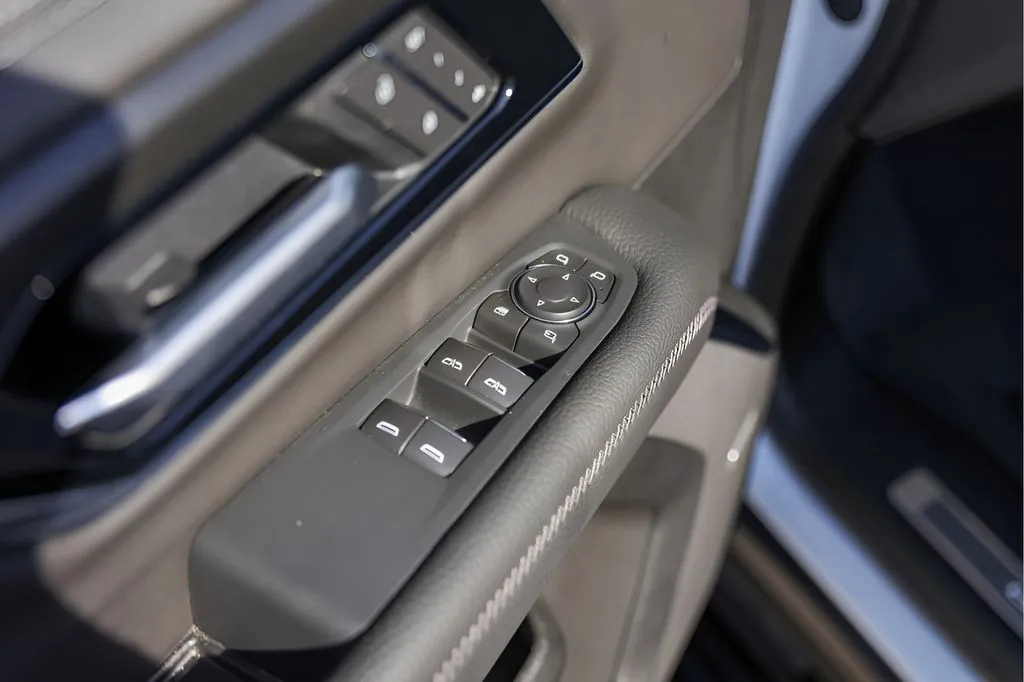 GMC Yukon photo 24