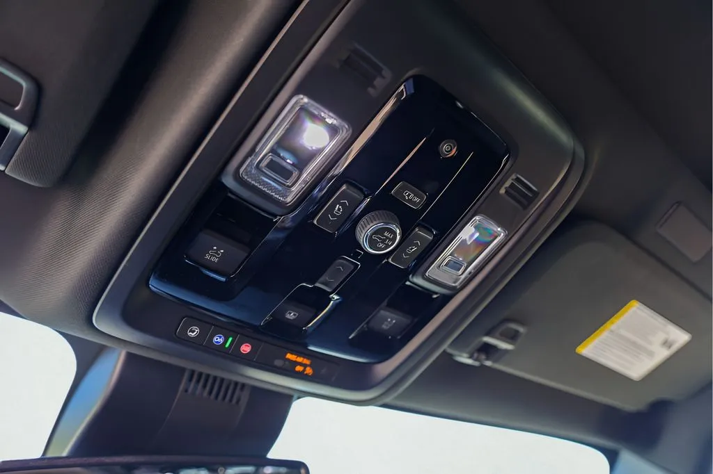 GMC Yukon photo 22