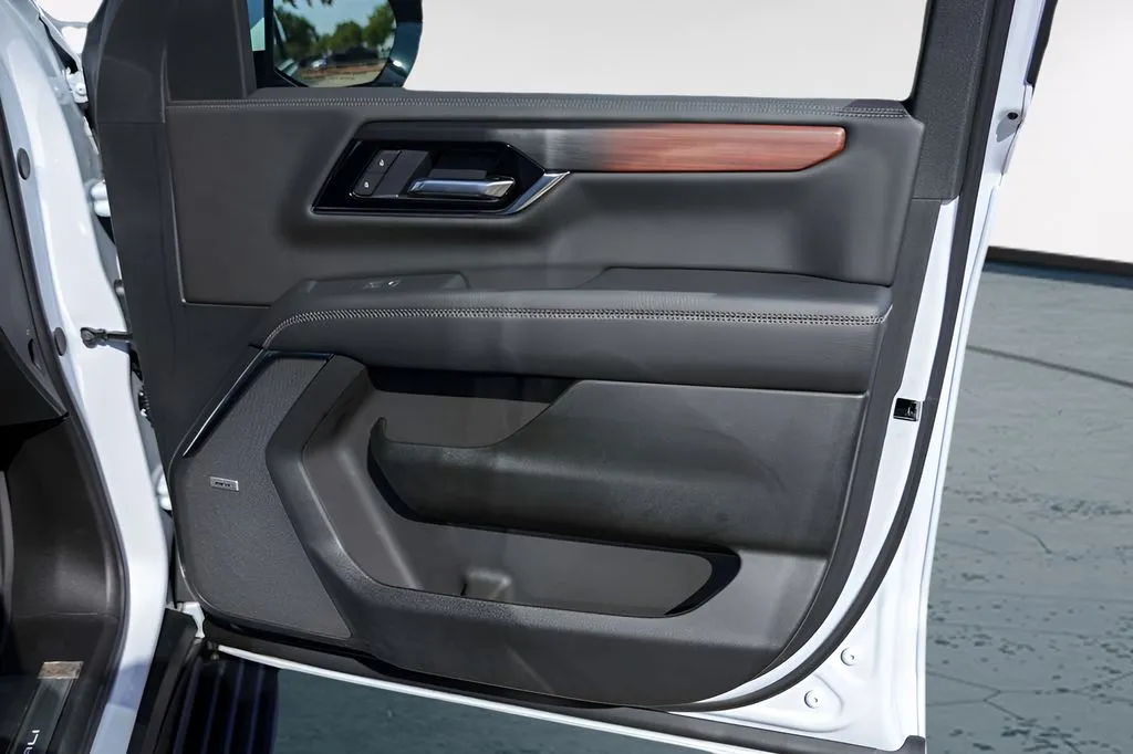 GMC Yukon photo 31