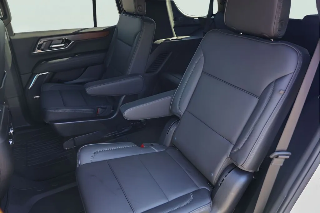 GMC Yukon photo 26