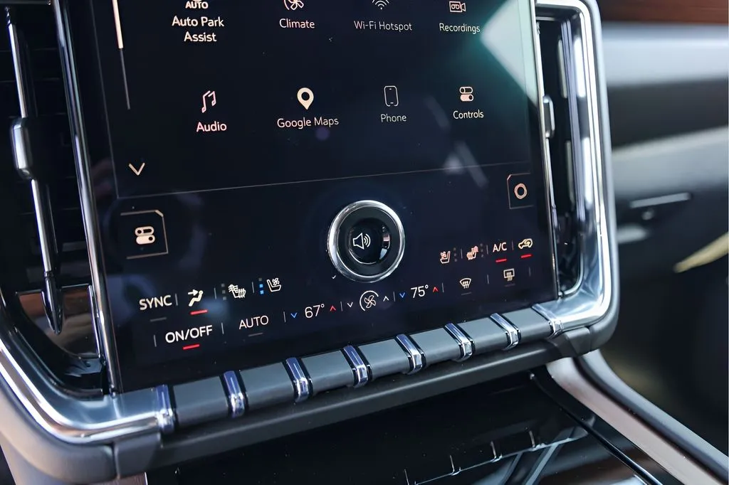 GMC Yukon photo 21