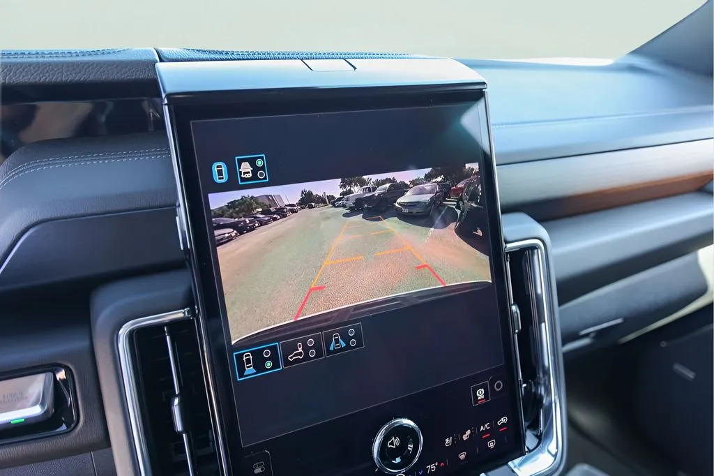 GMC Yukon photo 20