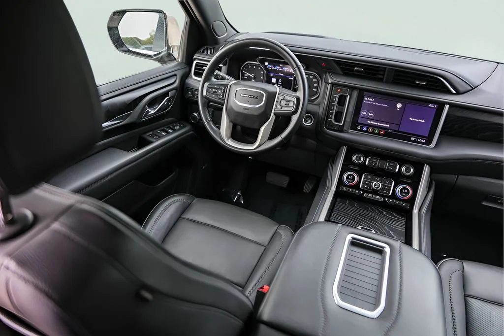GMC Yukon photo 31