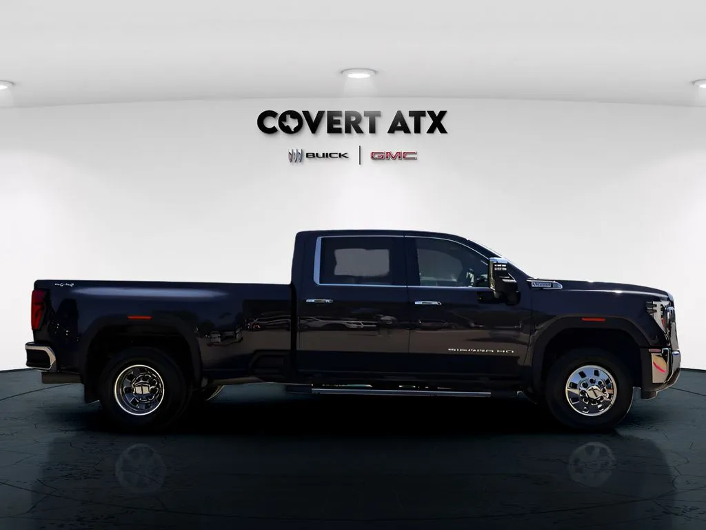 GMC Sierra photo 8