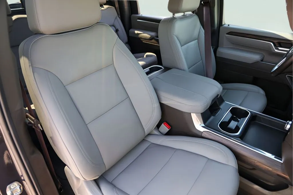 GMC Sierra photo 33