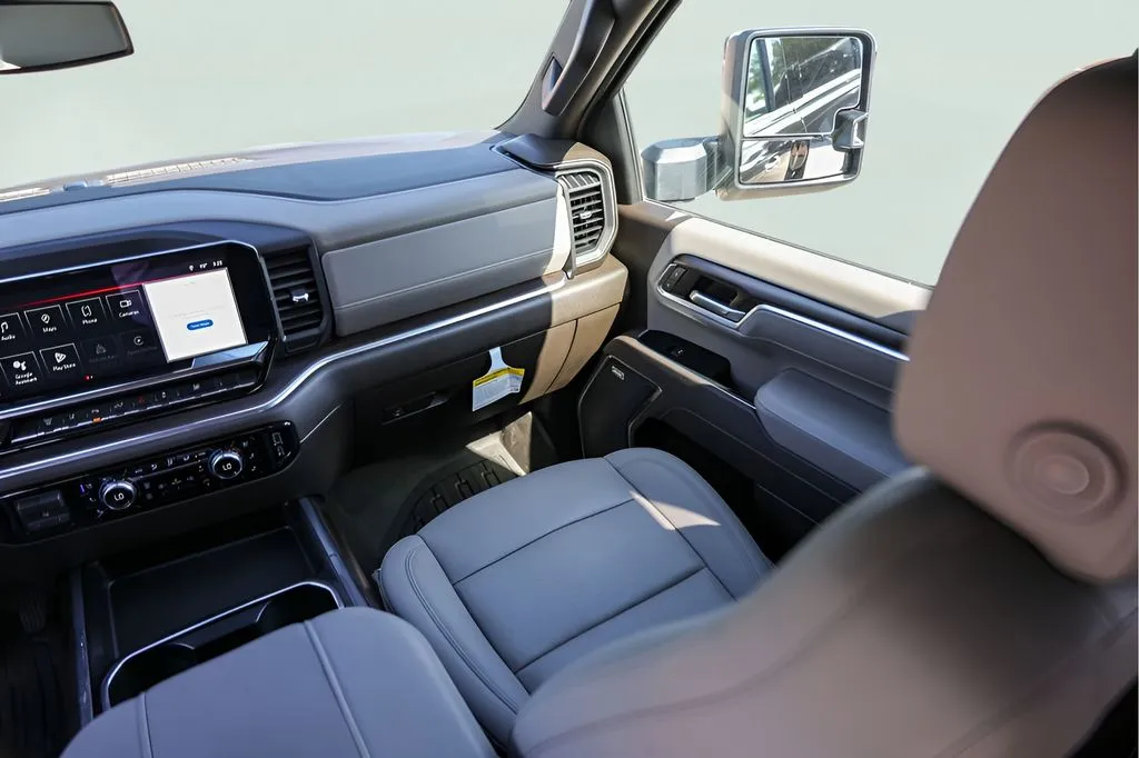 GMC Sierra photo 30