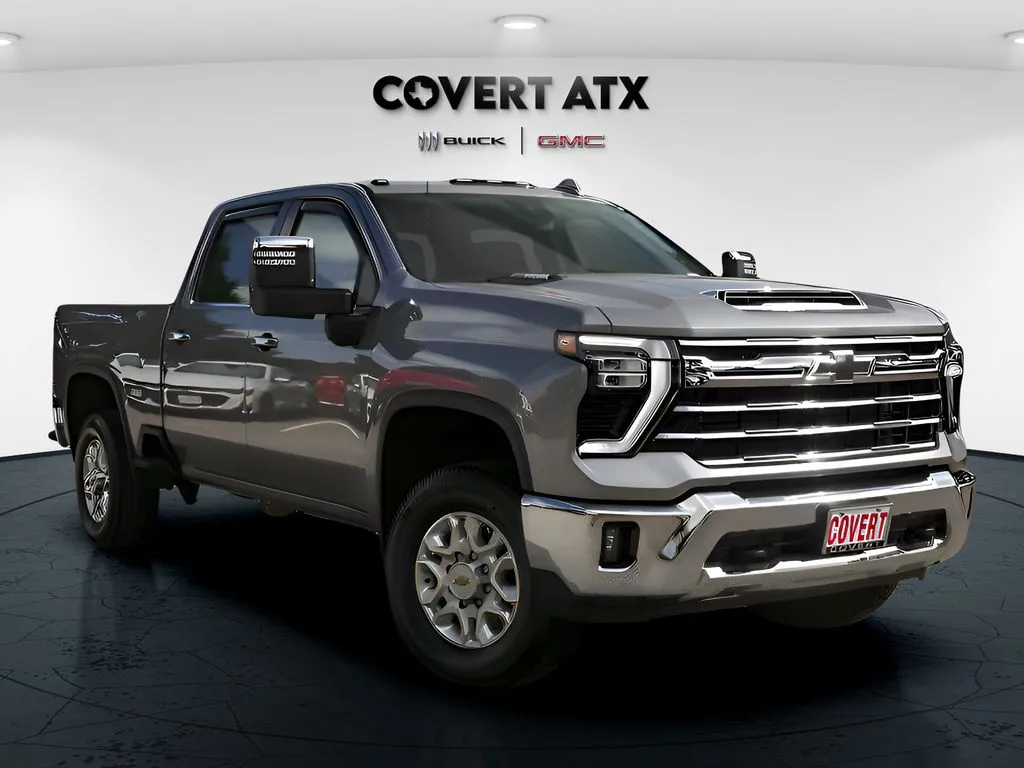 Chevrolet Silverado photo 9