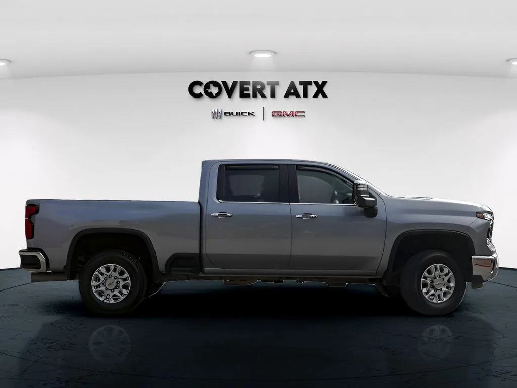 Chevrolet Silverado photo 8