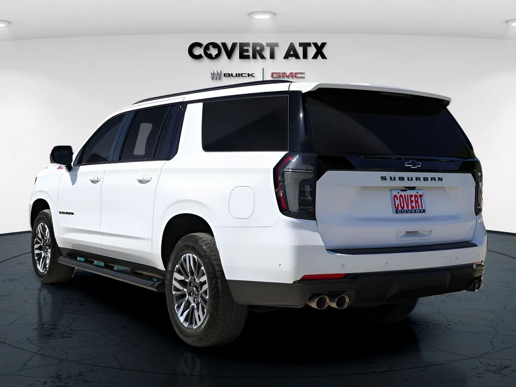 Chevrolet Suburban photo 6