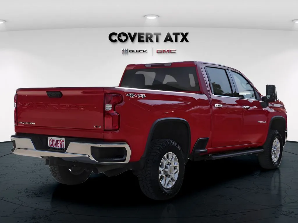 Chevrolet 3500HD photo 7