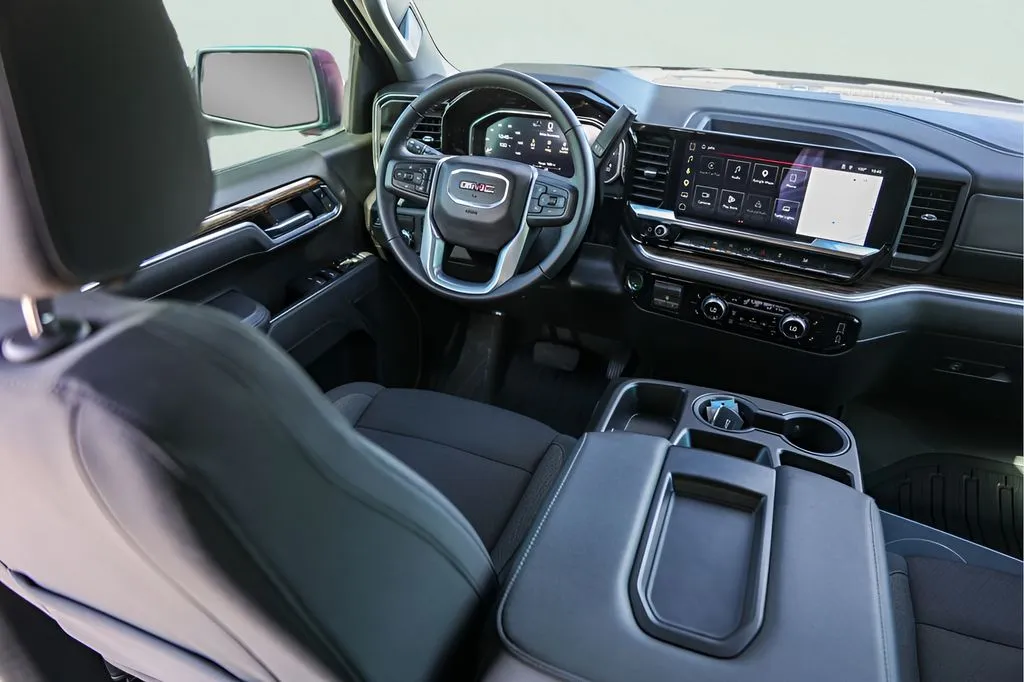 GMC Sierra photo 29
