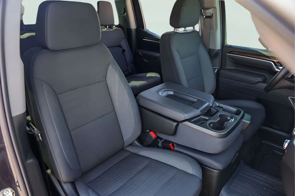 GMC Sierra photo 33