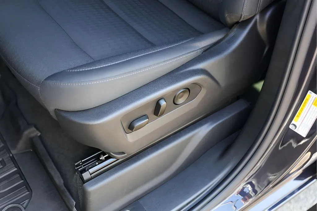GMC Sierra photo 11