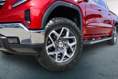 More photos of 2024 GMC Sierra 1500 SLT at Covert Buick GMC, TX