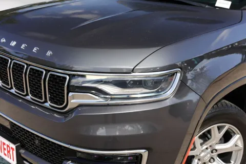 Another view of 2022 Jeep Wagoneer Series II for sale in Austin, TX at Covert Buick GMC