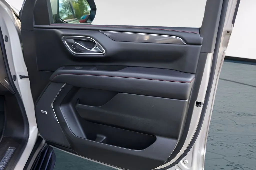 Chevrolet Tahoe photo 33