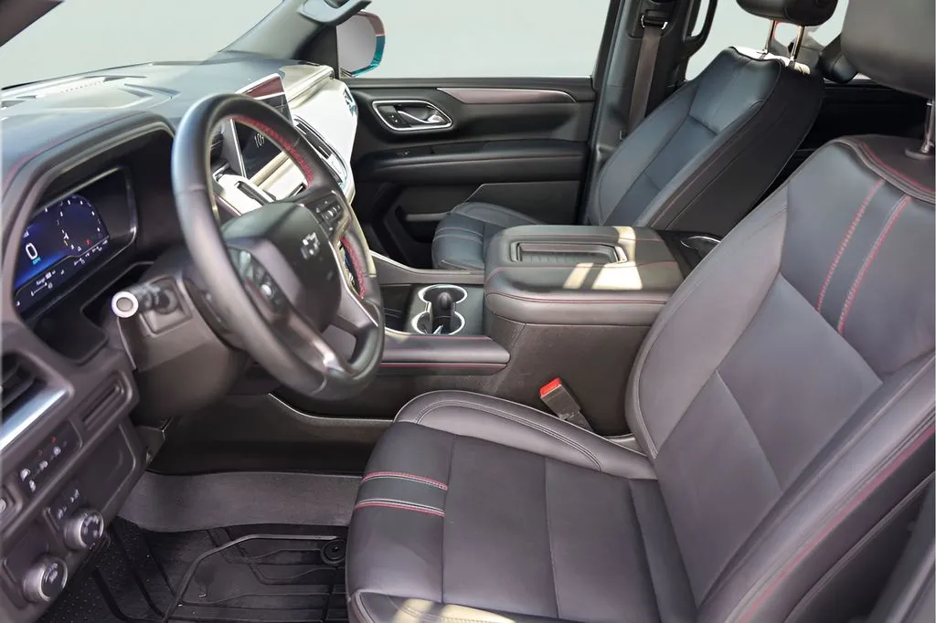 Chevrolet Tahoe photo 12