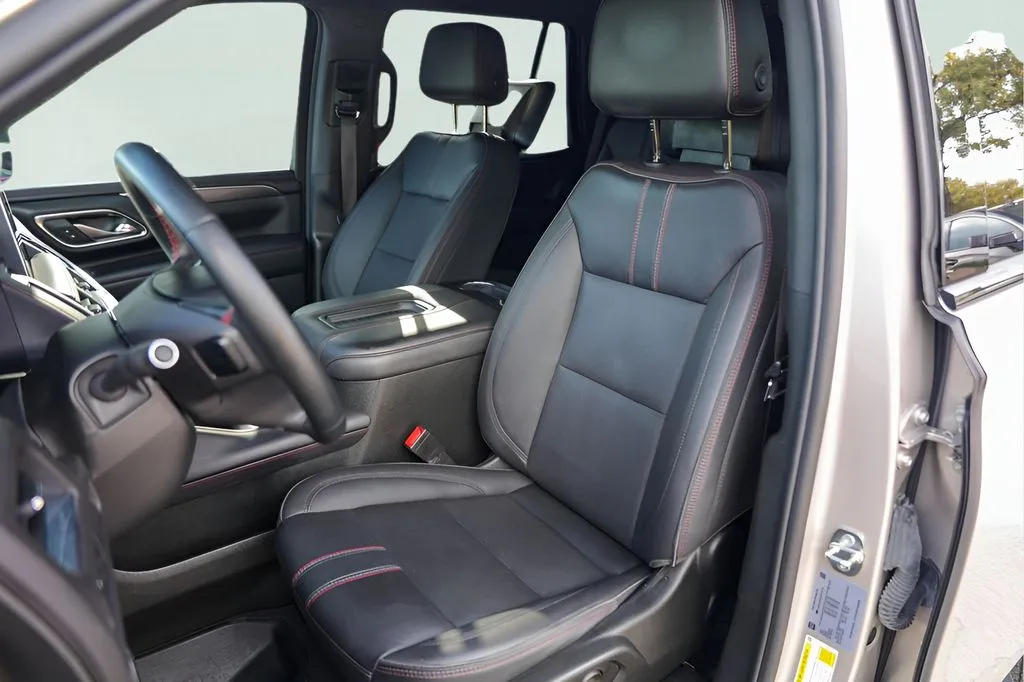 Chevrolet Tahoe photo 10