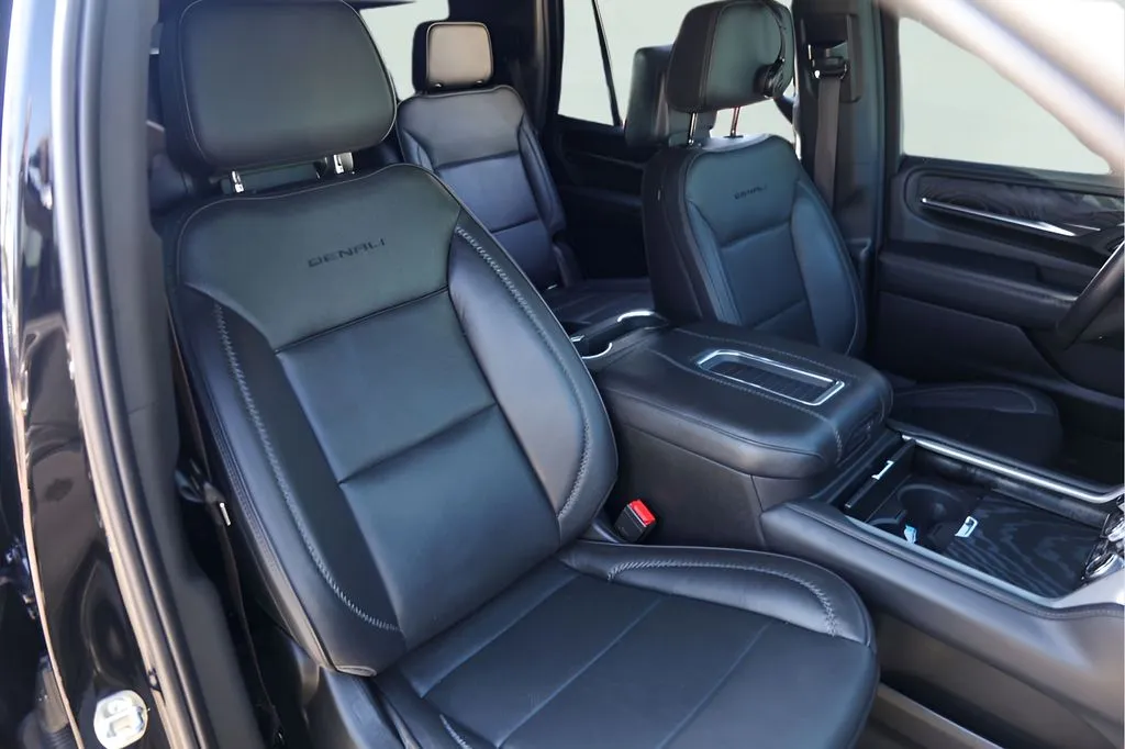 GMC Yukon photo 34