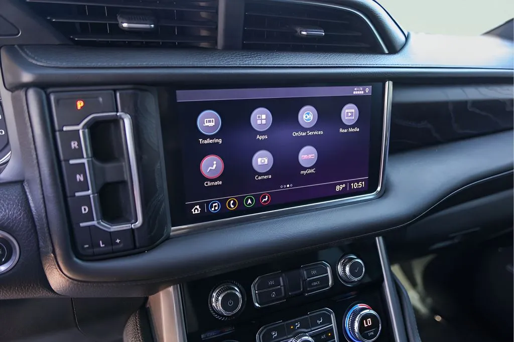 GMC Yukon photo 18