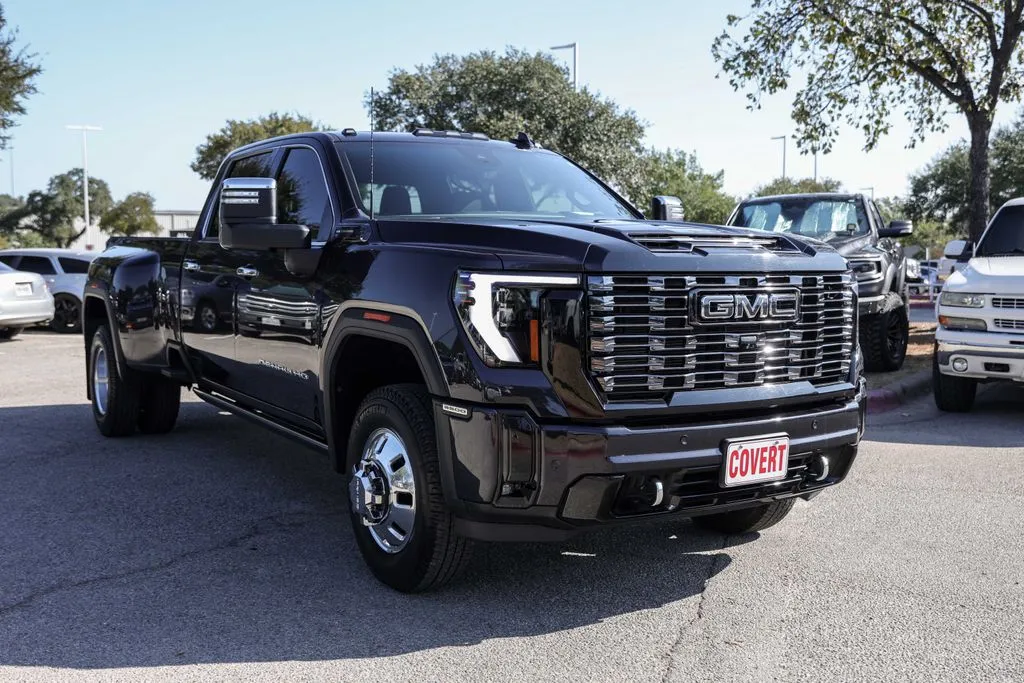 GMC Sierra photo 9